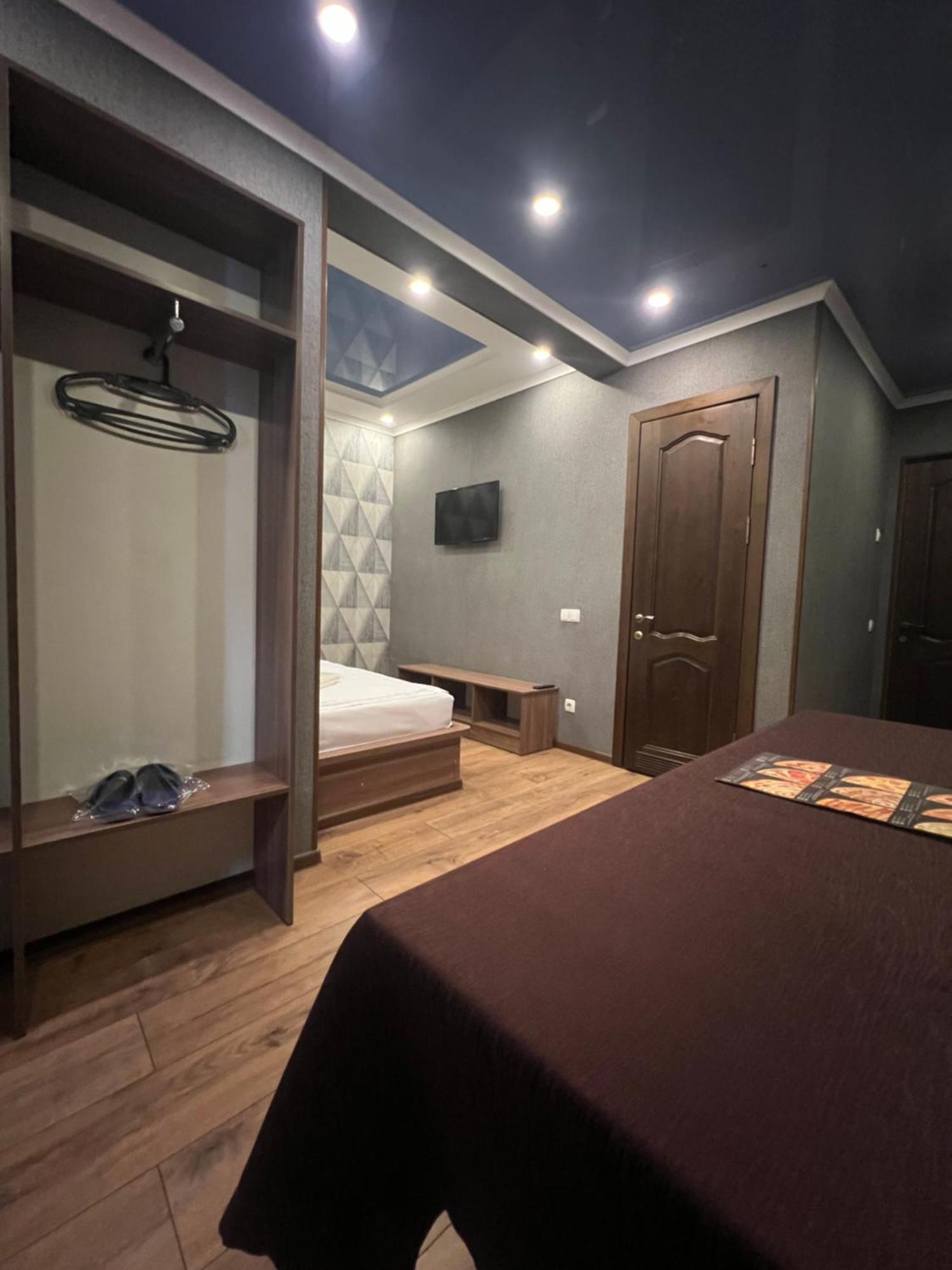 Salut Hotel Μπισκέκ Εξωτερικό φωτογραφία