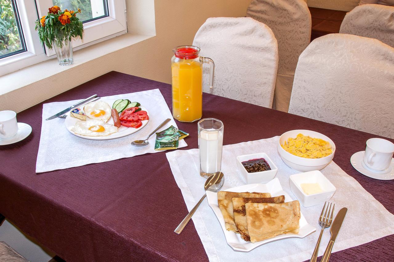 Salut Hotel Μπισκέκ Εξωτερικό φωτογραφία