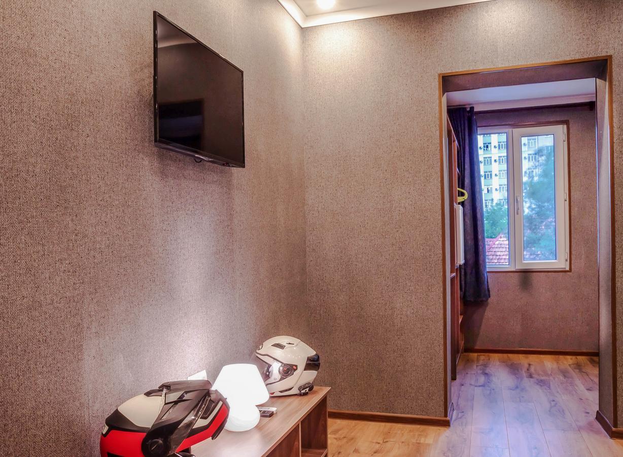 Salut Hotel Μπισκέκ Εξωτερικό φωτογραφία