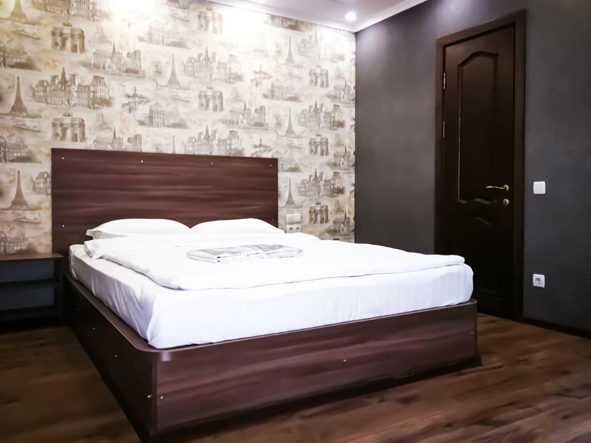 Salut Hotel Μπισκέκ Εξωτερικό φωτογραφία