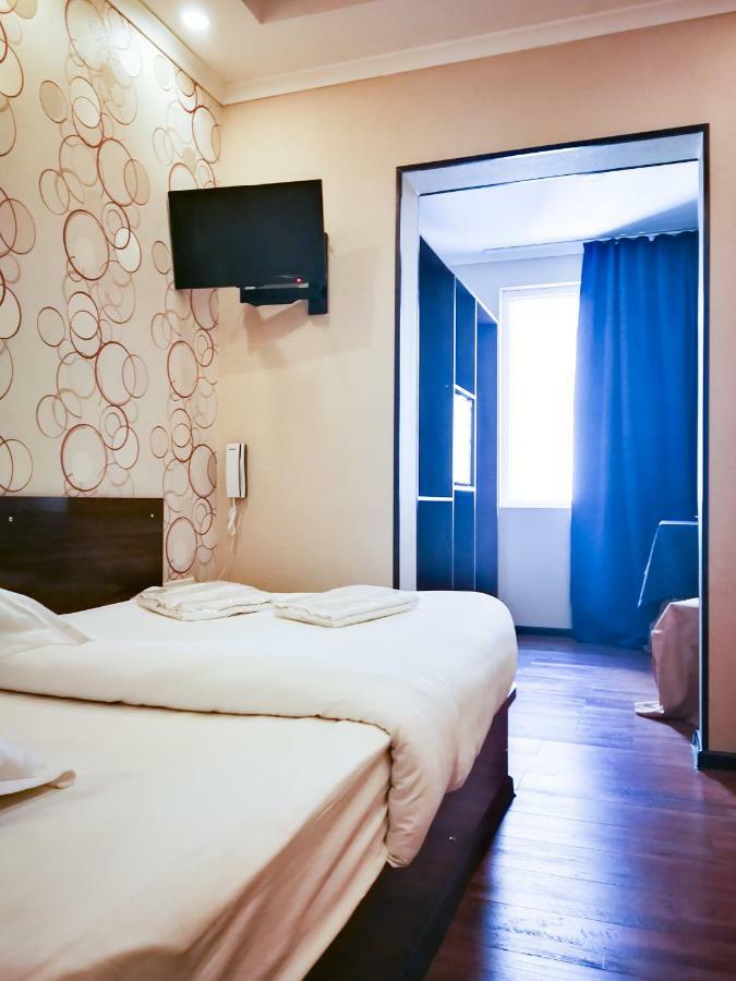 Salut Hotel Μπισκέκ Εξωτερικό φωτογραφία