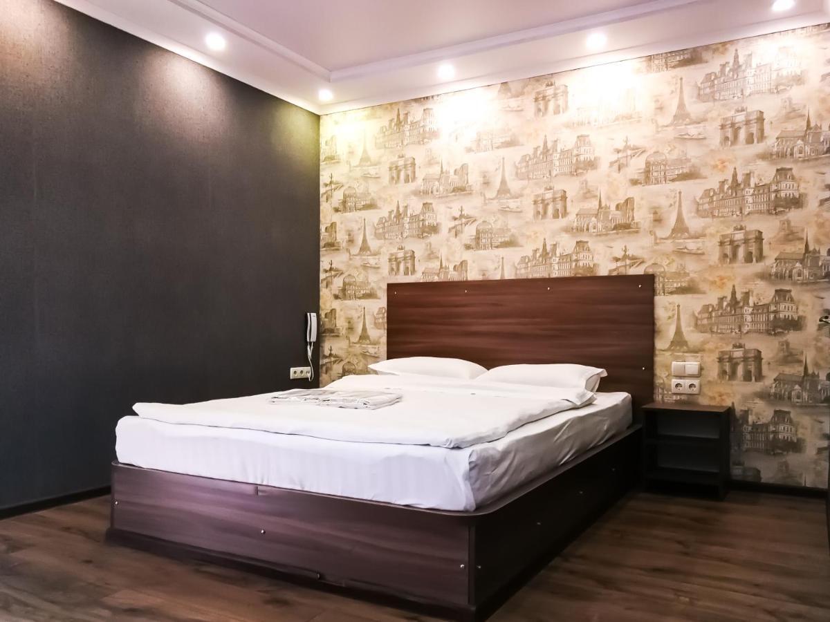 Salut Hotel Μπισκέκ Εξωτερικό φωτογραφία